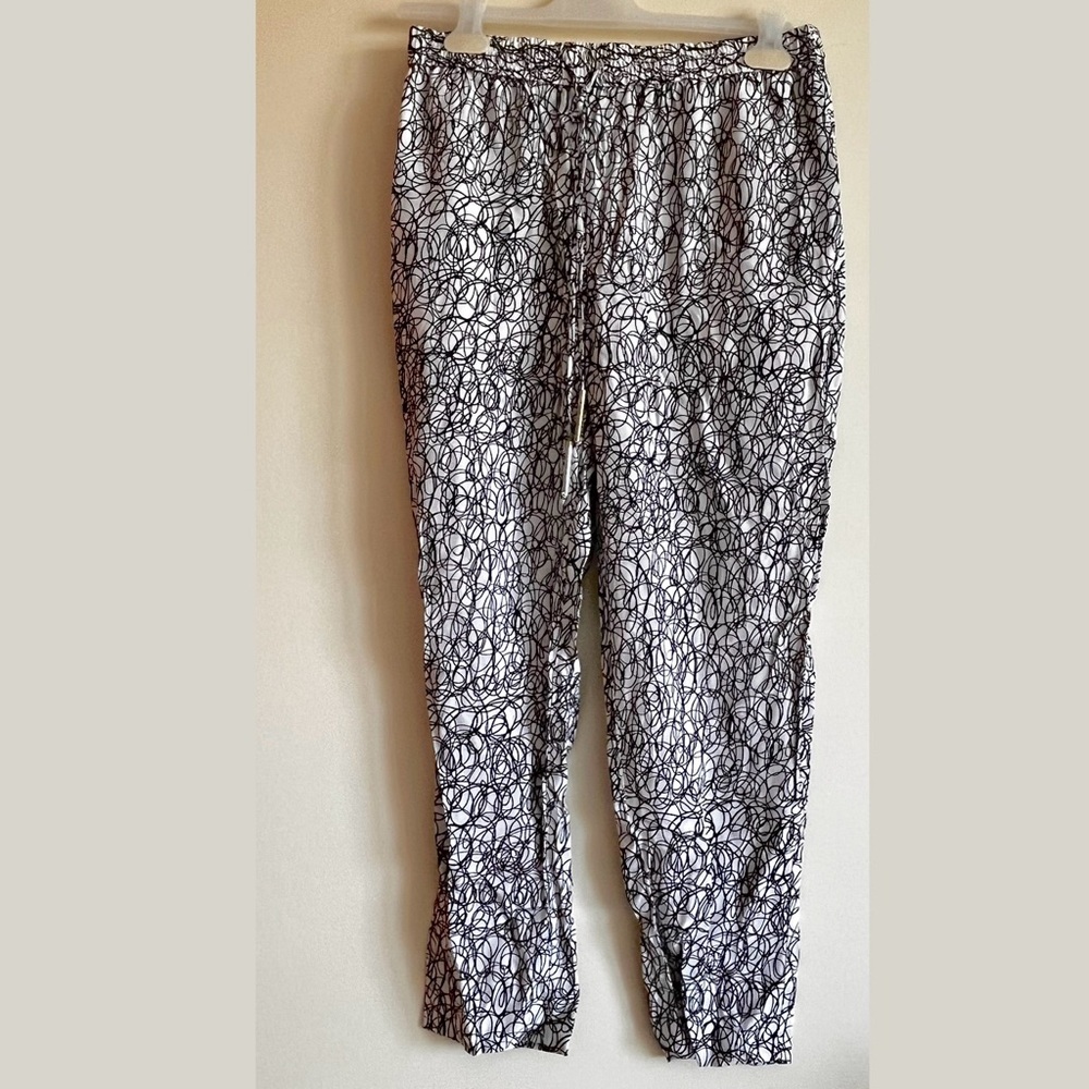 BNWOT DIANE VON FURSTENBERG 100% SILK PANTS